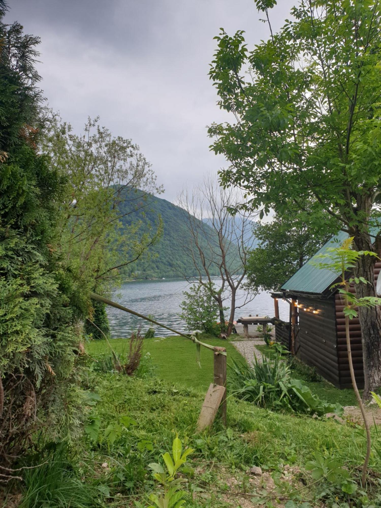 Jajce Lake Cottage-Plivsko Jezero Esterno foto
