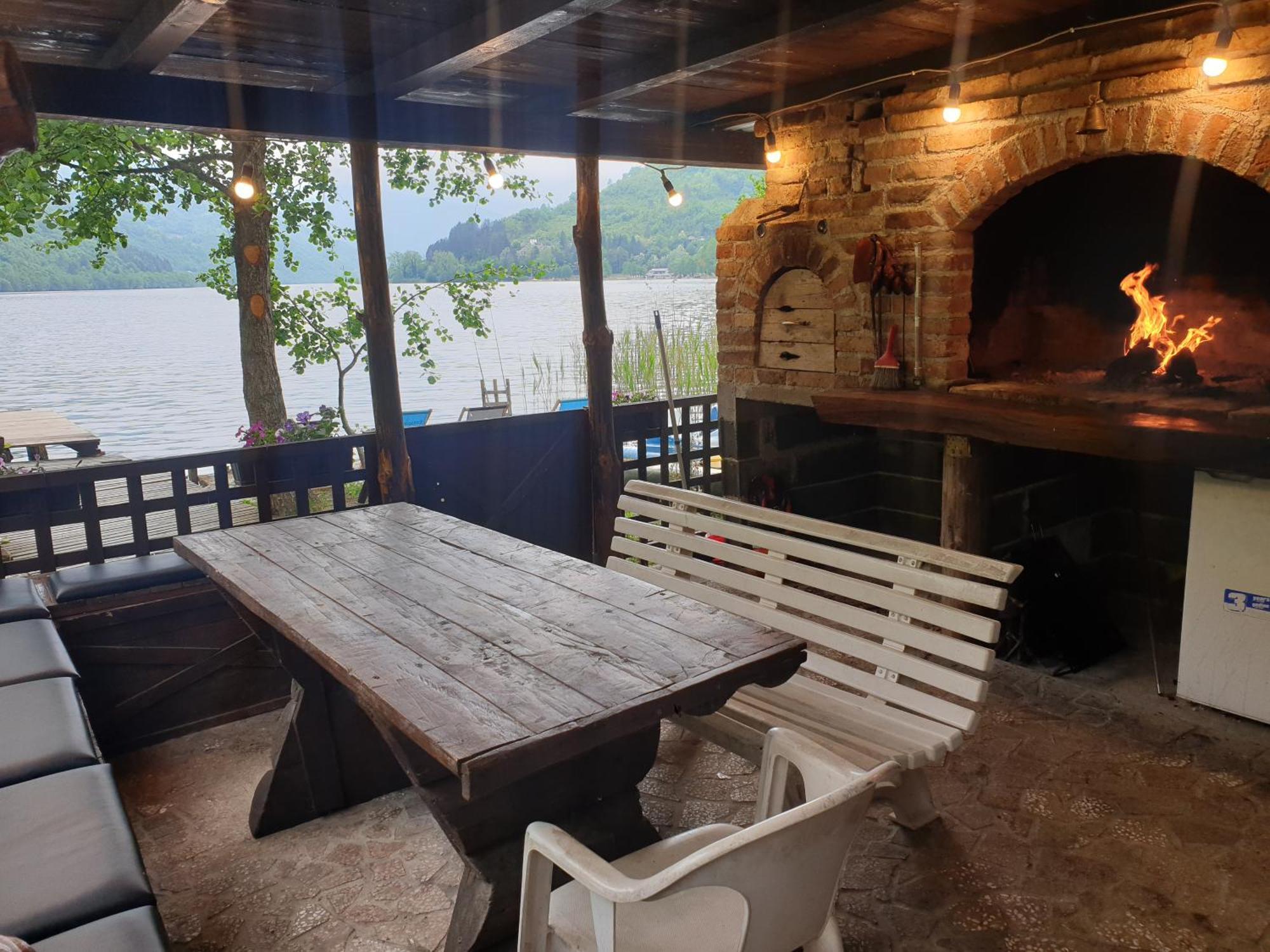 Jajce Lake Cottage-Plivsko Jezero Esterno foto